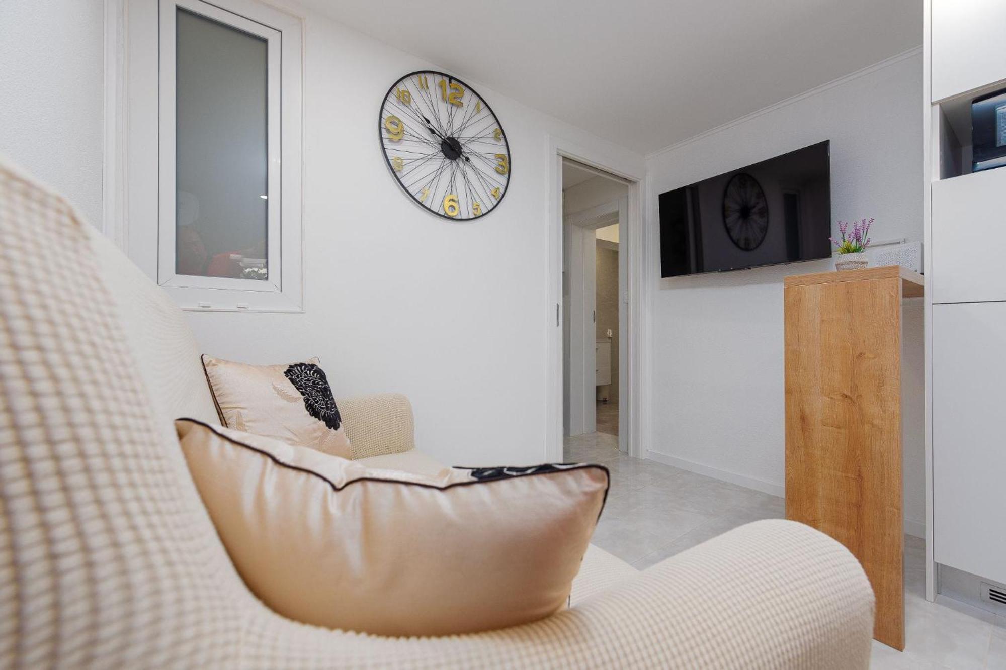 Apartment Belleza With Private Jacuzzi Zara Esterno foto
